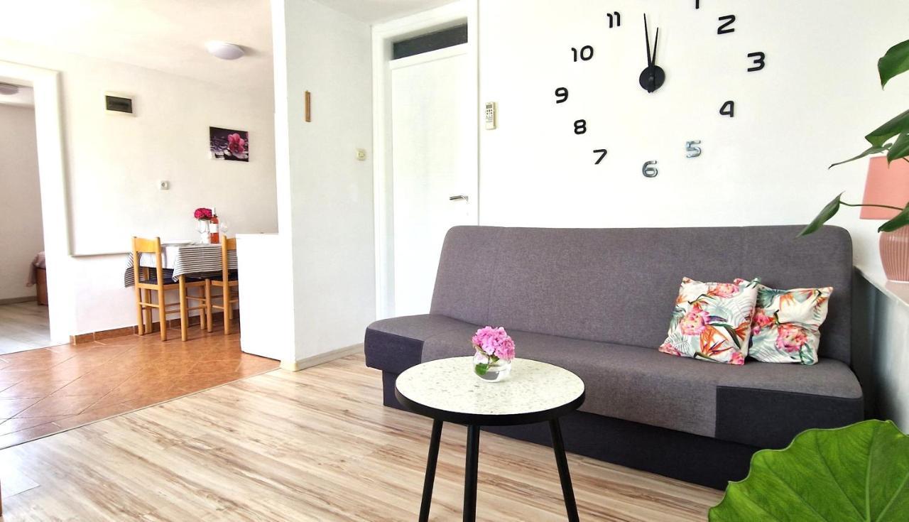 Apartment Jagoda Кърк Екстериор снимка