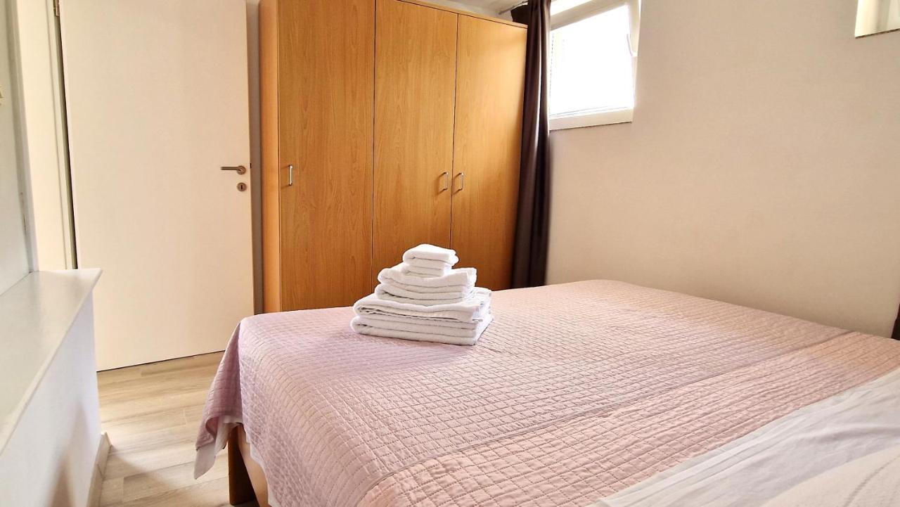 Apartment Jagoda Кърк Екстериор снимка