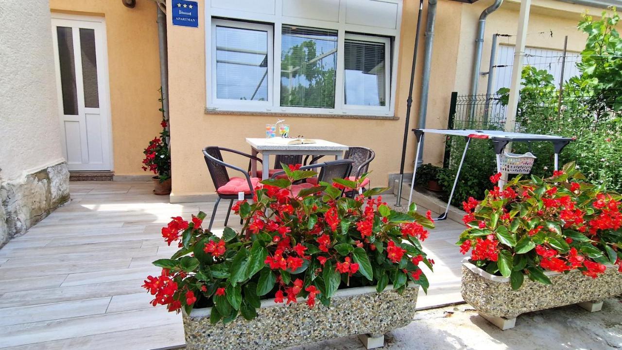 Apartment Jagoda Кърк Екстериор снимка